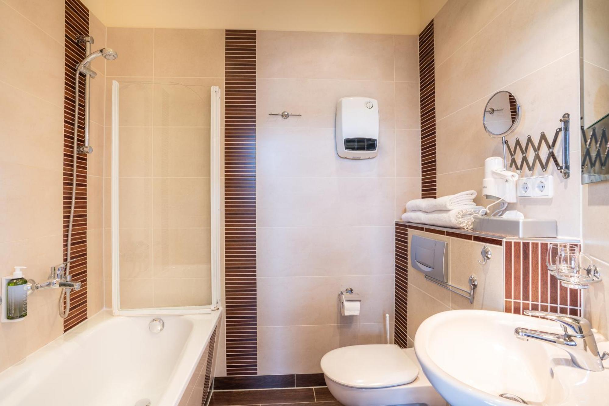 Hotel Buchenpark Heringsdorf  Rom bilde